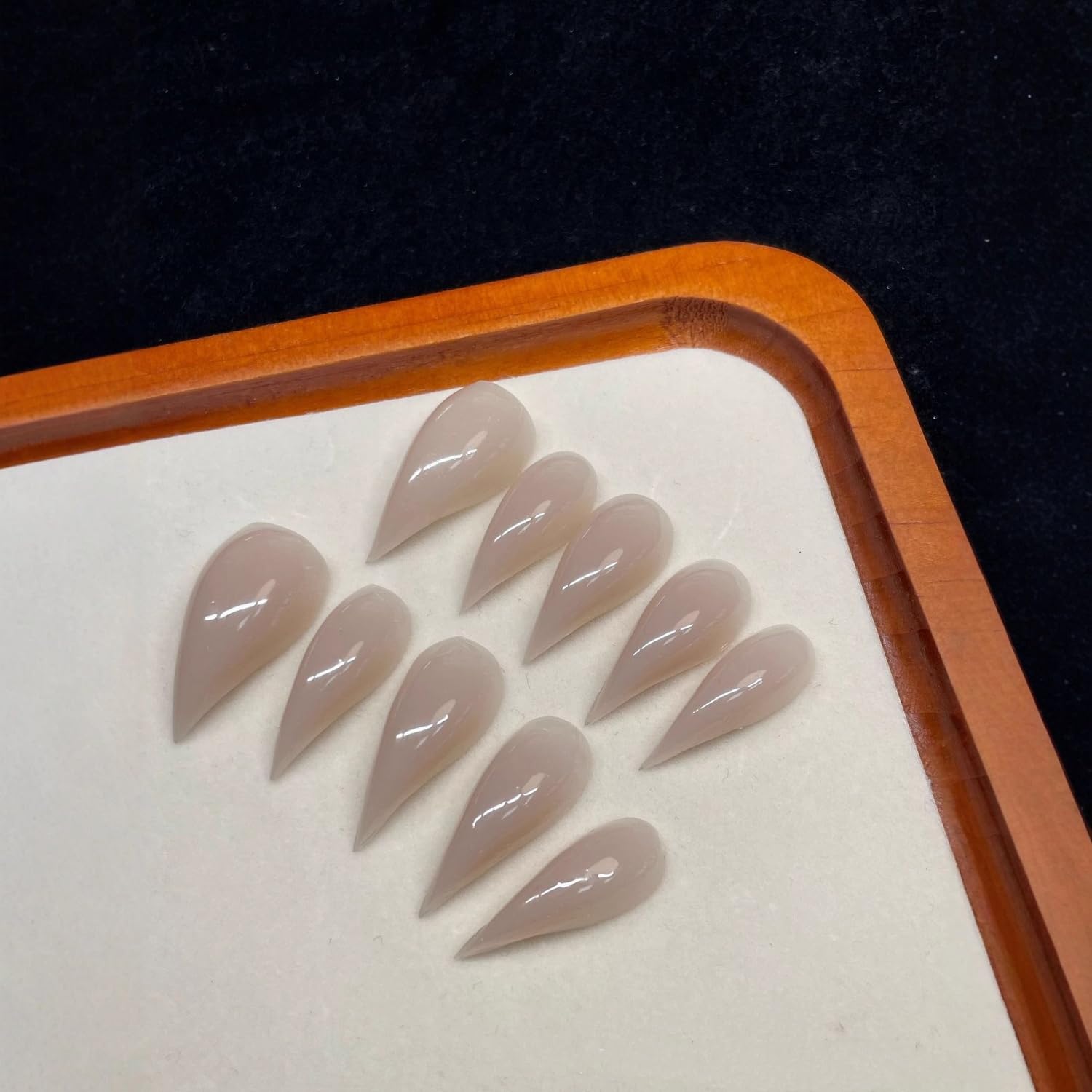 OCOUYVD Handmade Press on Nails – Long Curved 3D Eagle Claw Nude Stiletto (10 Pcs)