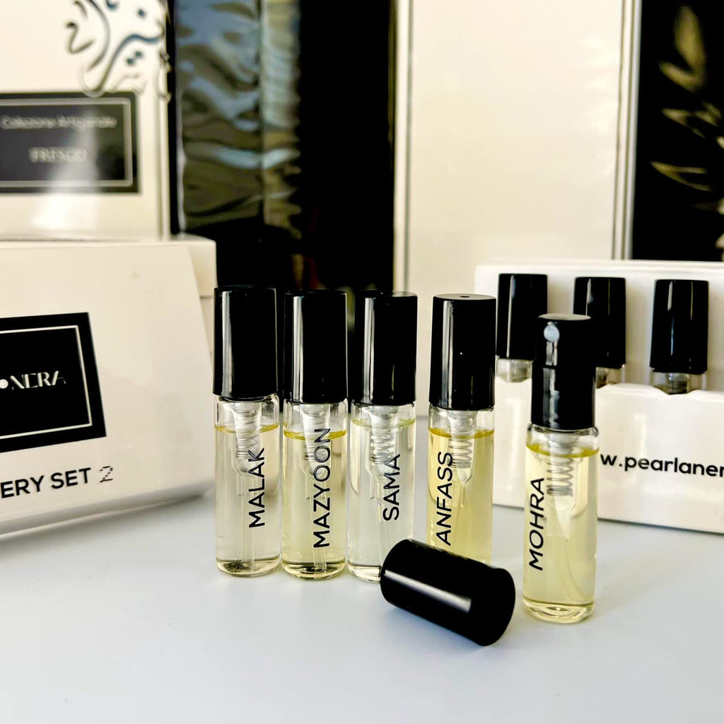 PEARLANERA MALAK – Ambery Oud, Smoky Rose & Wood (Unisex EDP, 3.4 oz)