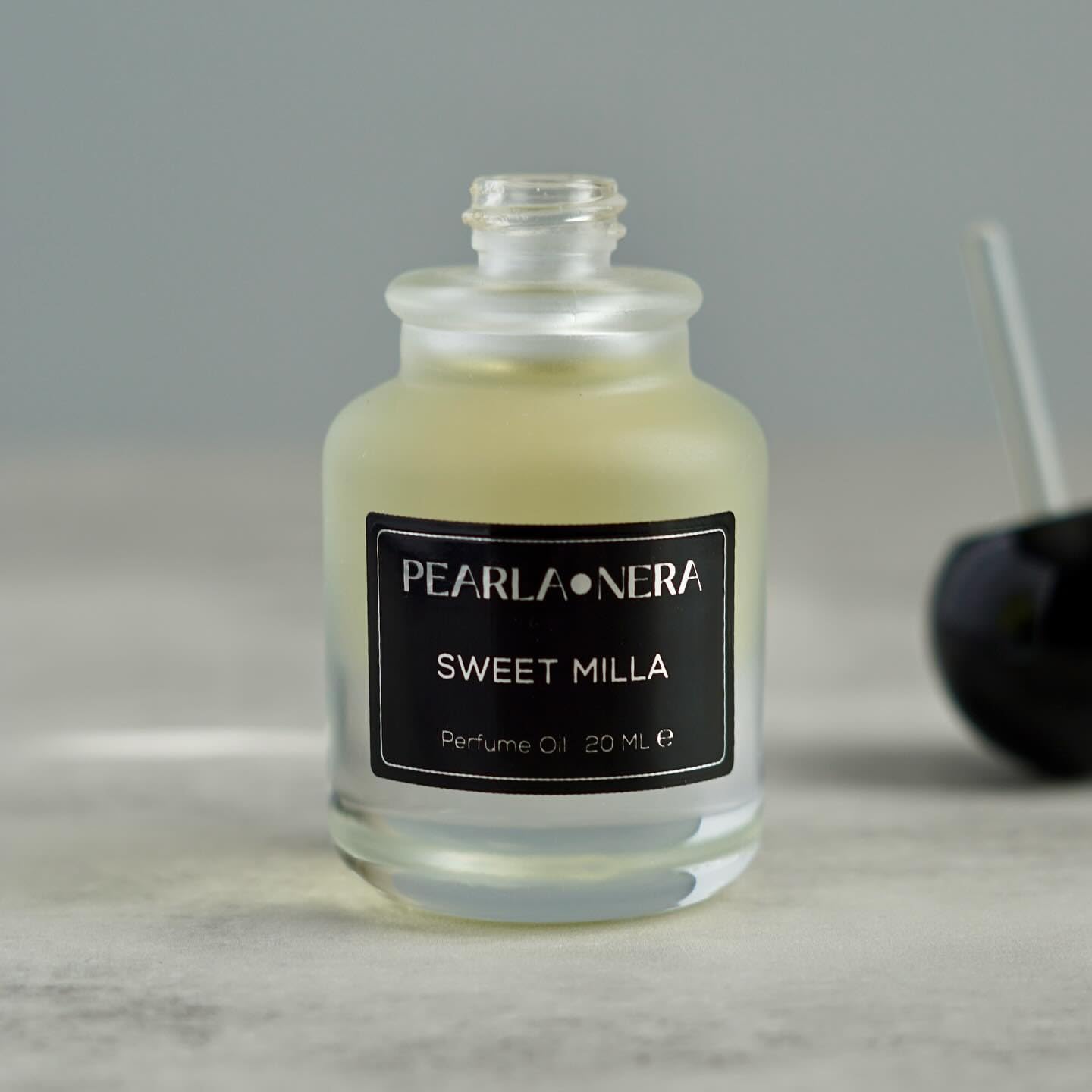 PEARLANERA Musk Swap Perfume Oil | Intoxicating Floral Musk, 0.68 fl oz