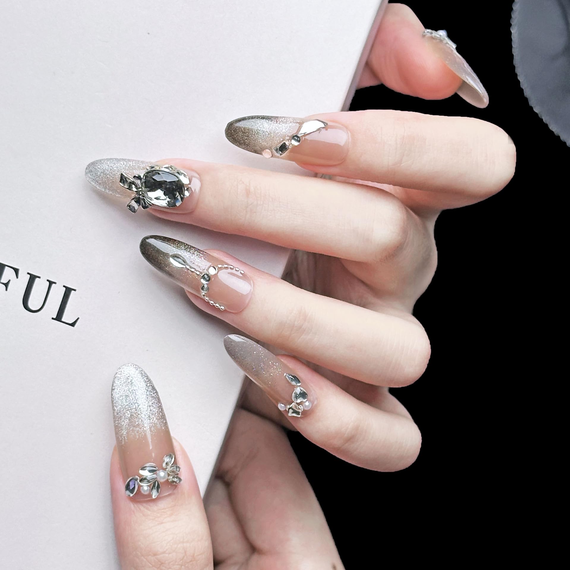 PHYLIN LEAF Handmade Press On Nails – Almond Oval 3D Black Crystal Design, Medium Long