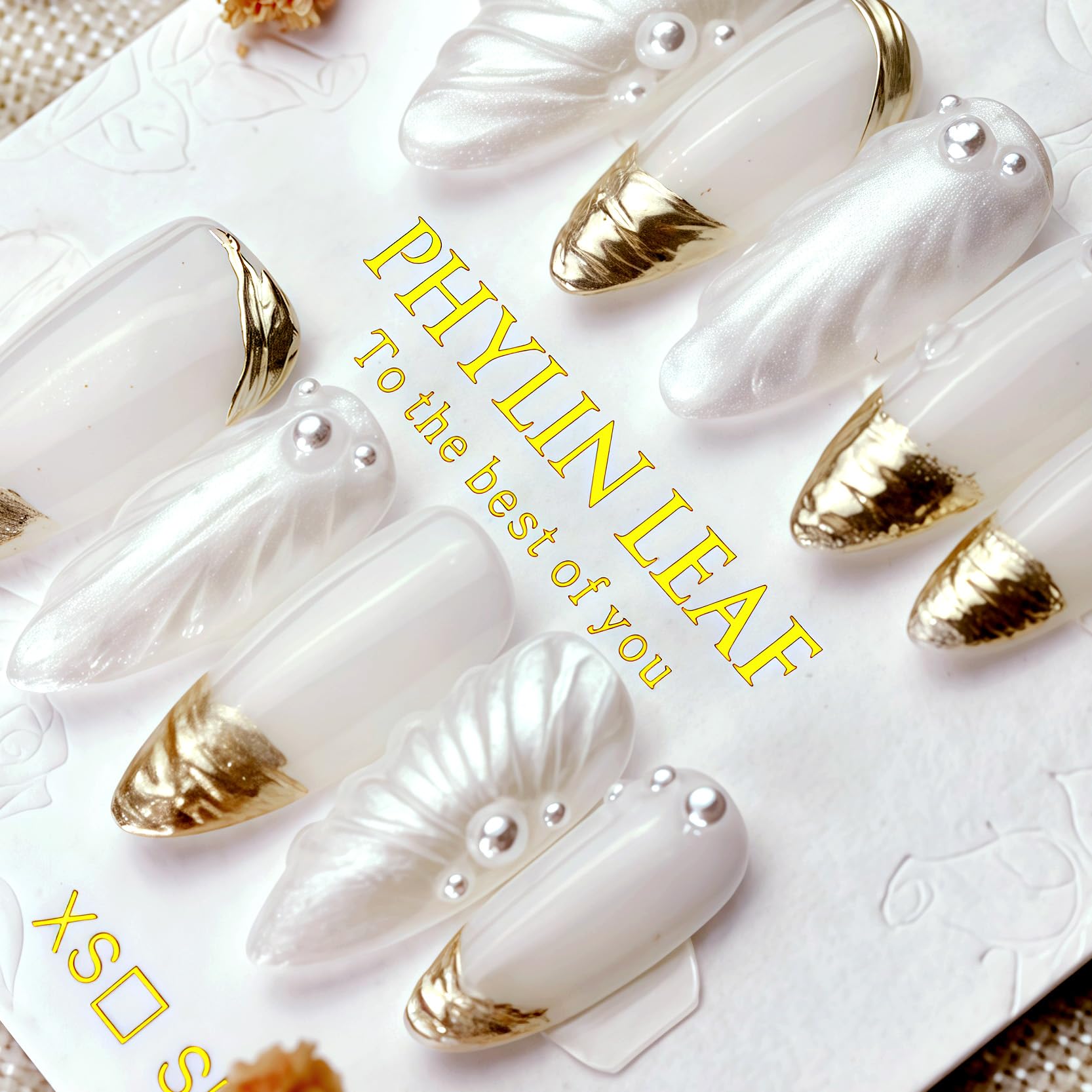 PHYLIN LEAF Handmade Press On Nails – Almond 3D Sea Shells, White & Gold (Medium)