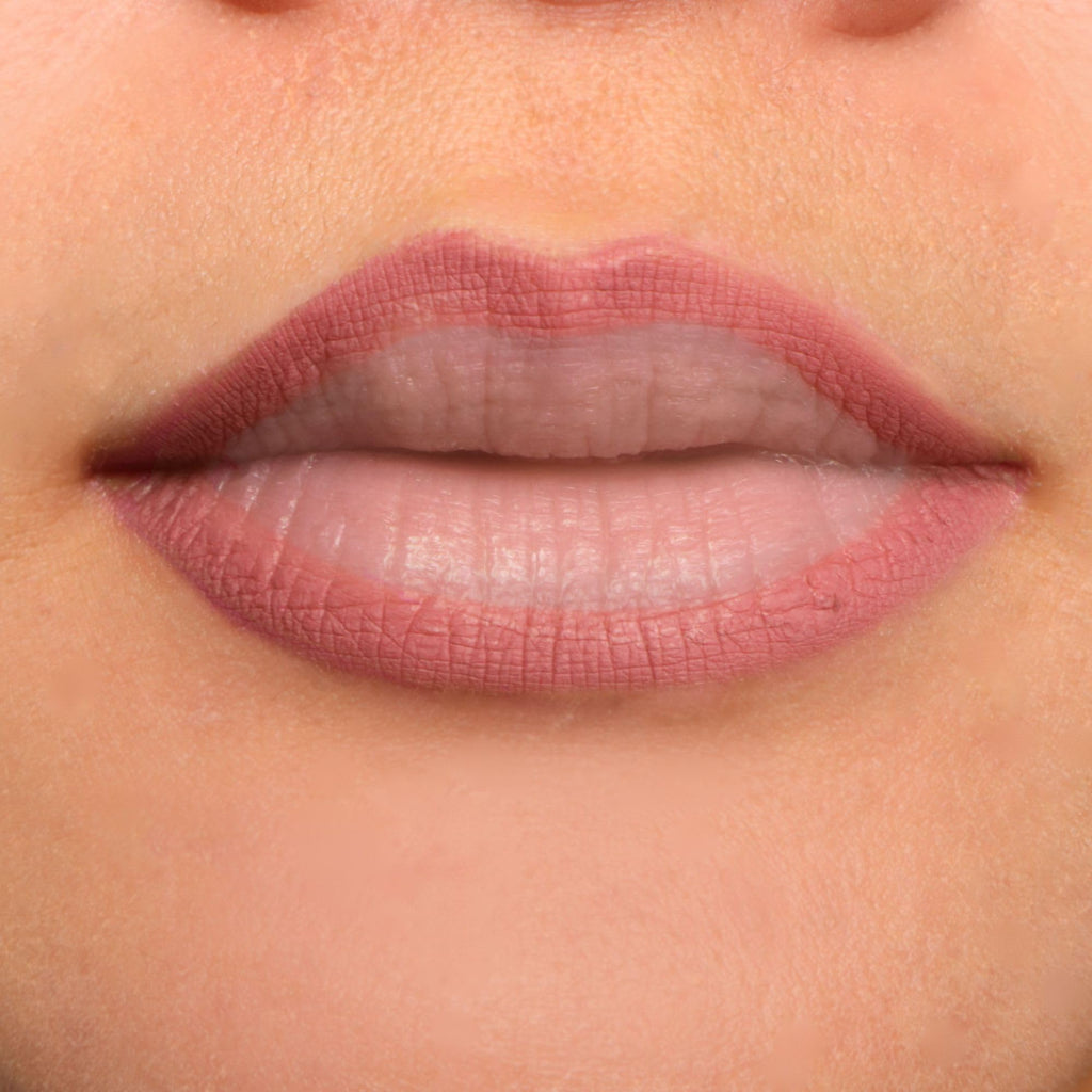 pūrlisse Velvet Crush Lip Liner Pencil – Long-Lasting Matte, Smudge-Proof, Bakuchiol & Shea Butter