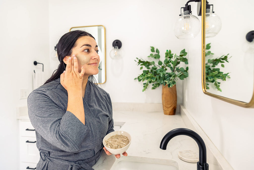 REDMOND Clay Bentonite Mask – 1000 Uses, Soothing Facial Mask, 10 oz
