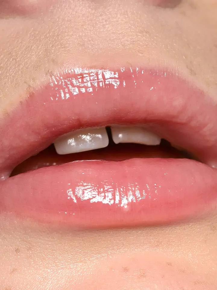REFY Lip Gloss Blush – Light Neutral Pink | Hydrating Sheet Mask Bonus