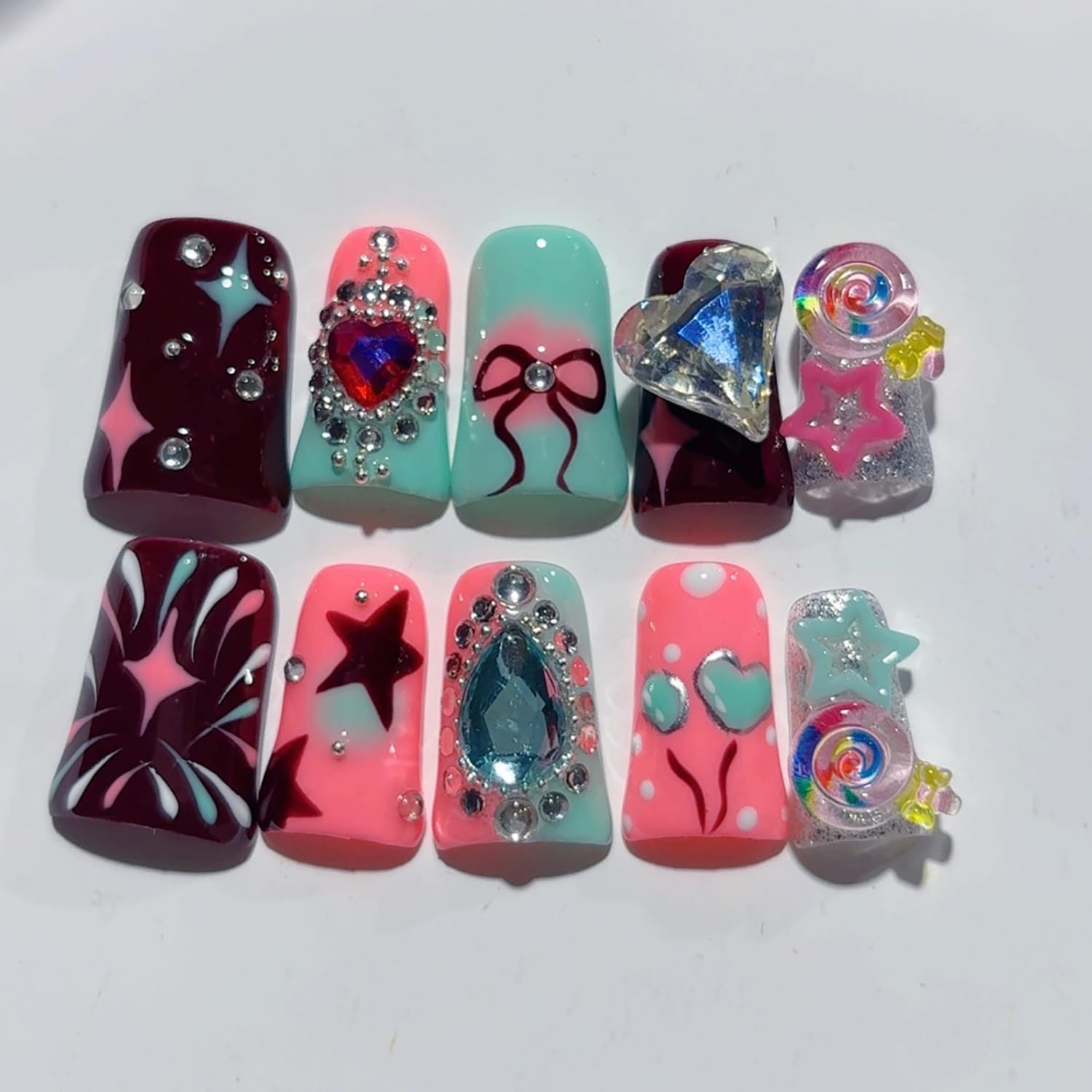 RIICFDD Duck Press-On Nails – 10 Pcs Handmade, 3D Rhinestone Hearts, Reusable Full Cover (Size M)