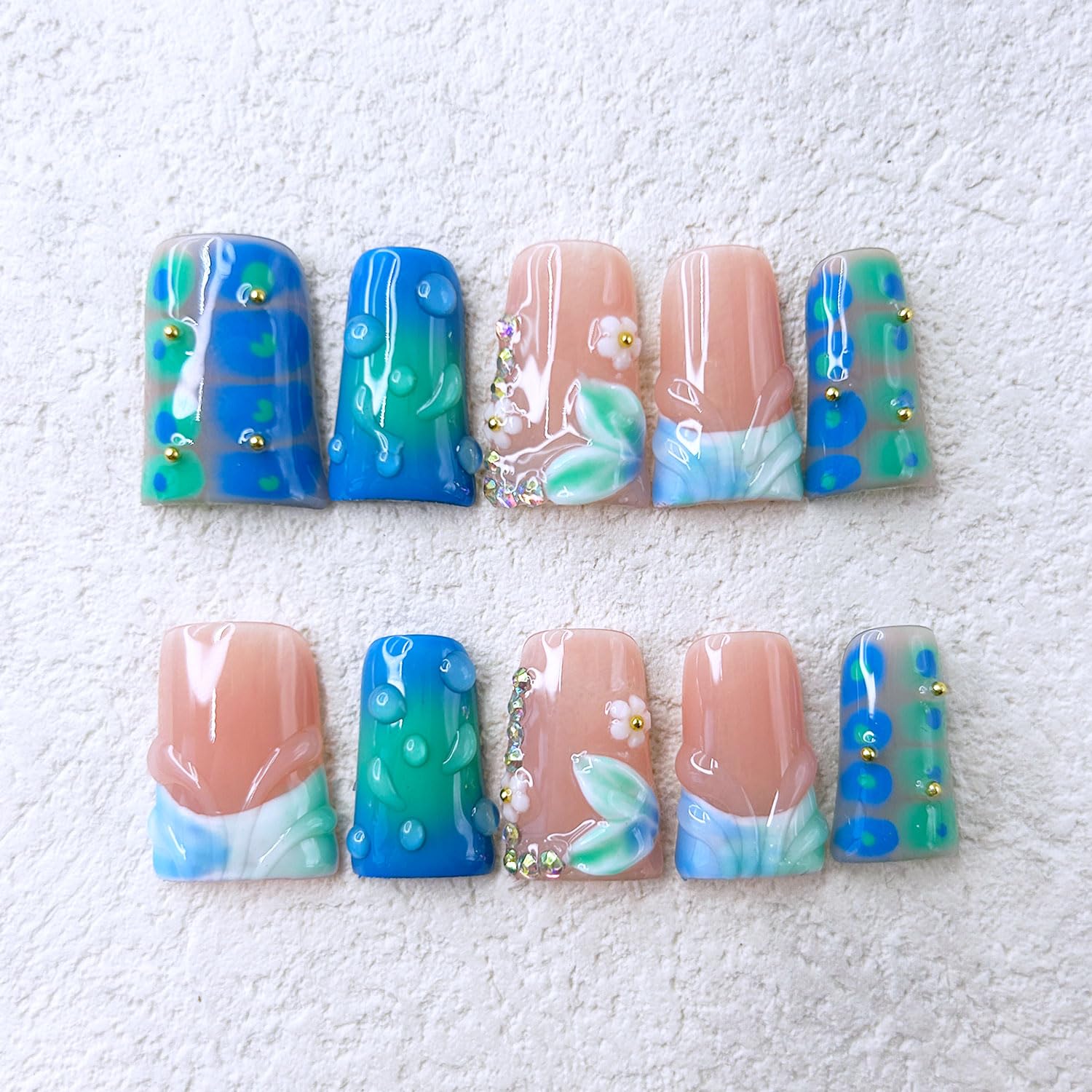 RIICFDD Handmade Duck Press on Nails – Medium 3D Flower Rhinestones Full Cover Kit (10 Nails)