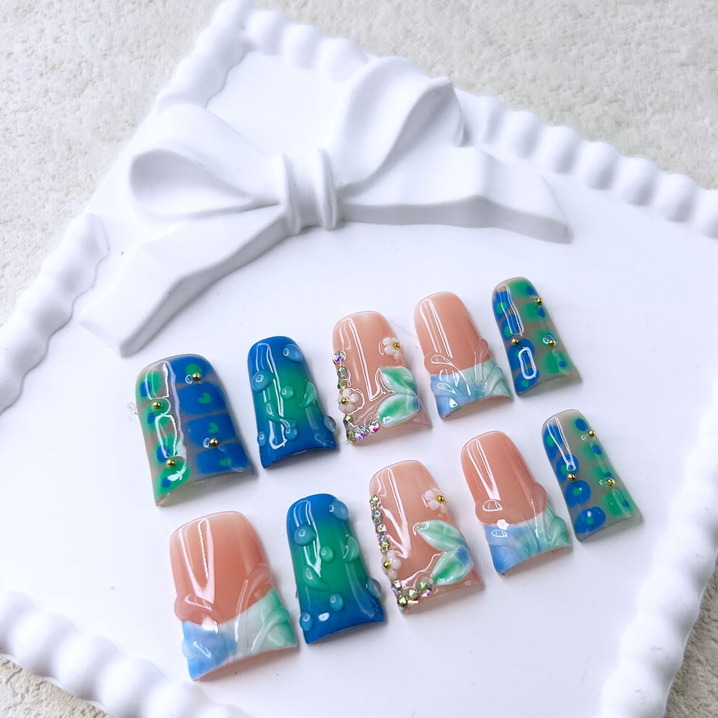 RIICFDD Handmade Duck Press on Nails – Medium 3D Flower Rhinestones Full Cover Kit (10 Nails)