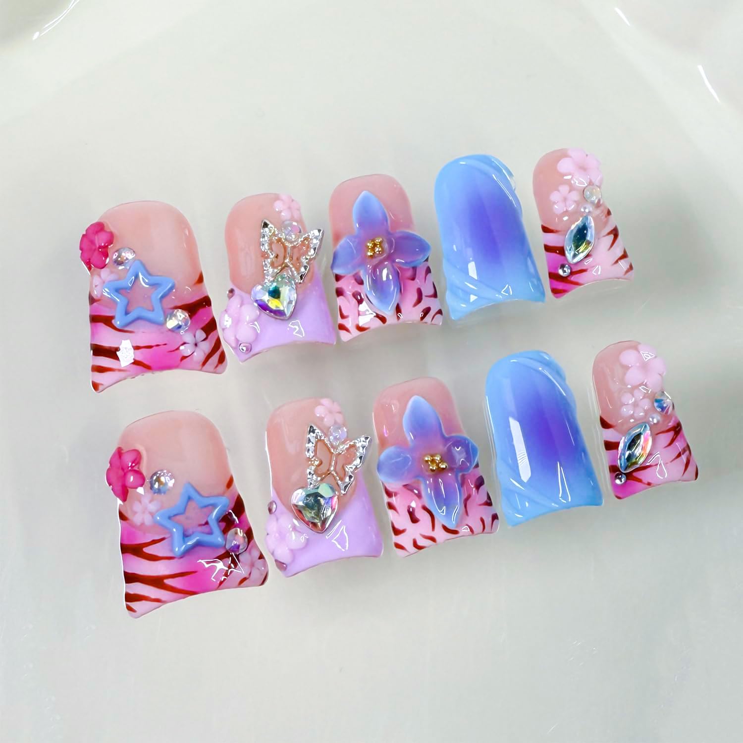 RIICFDD Thick Press On Nails – Medium Duck Nails with 3D Flower Art, Gems, Reusable Acrylic