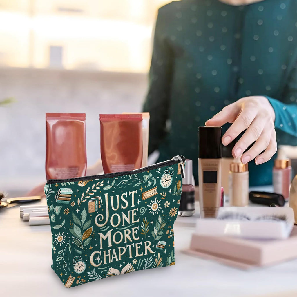 RTTLALUO Reading Cosmetic Bag for Book Lovers — Green Canvas Pouch with Zipper