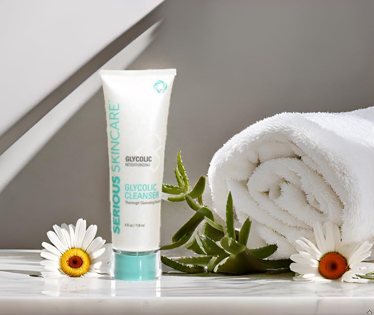 Serious Skincare Glycolic Cleanser – Daily Exfoliating Face Wash with 10% Glycolic