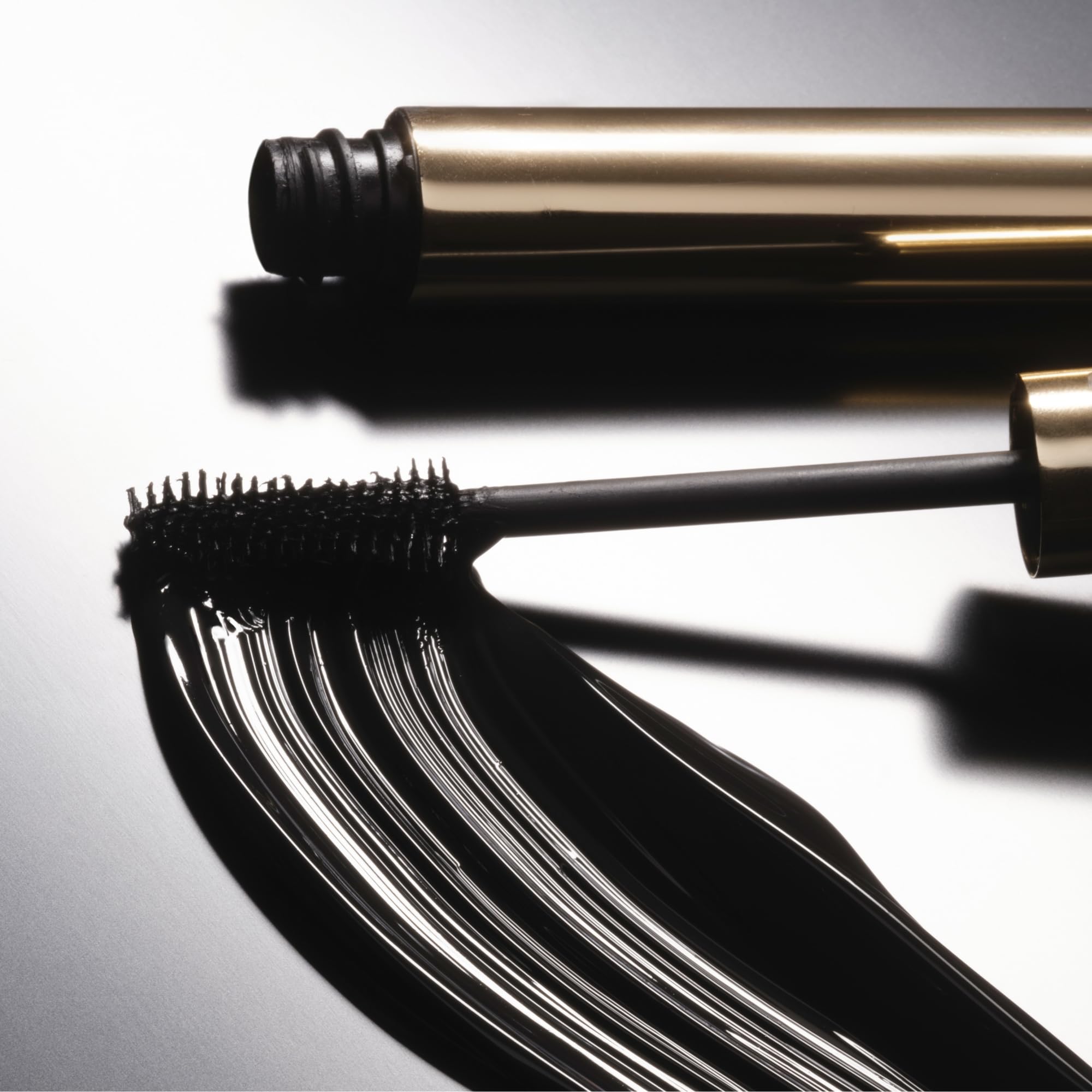 Sisley Paris Phyto-Noir Mascara – Deep Black, 15x Volume, Length & Definition