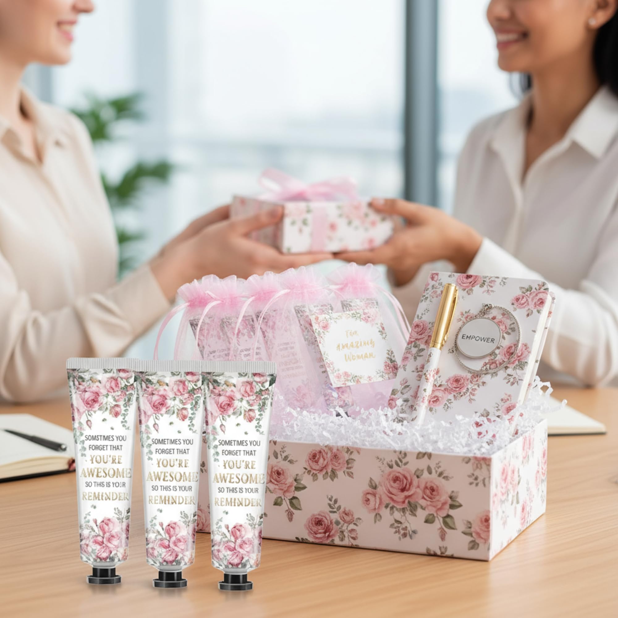Swiffen 48-Set Inspirational Hand Cream Gift Set with Organza Bags – Travel-Size Lotions for Christmas Party Favors