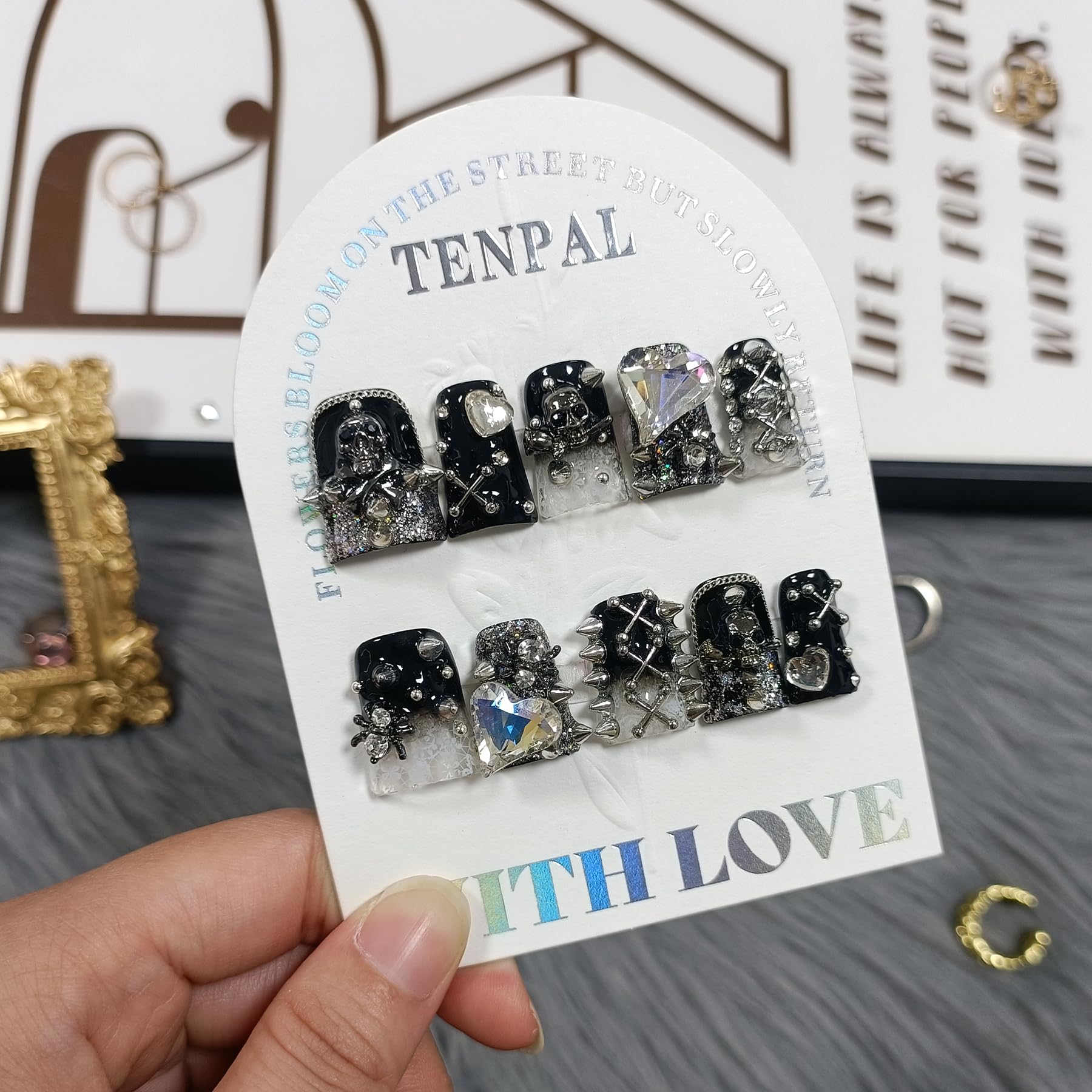 TENPAL Gothic Duck Nails – 10Pcs Clip-On Press-On with Punk Studs & Crystal Skull (Glossy Black Duckbill)