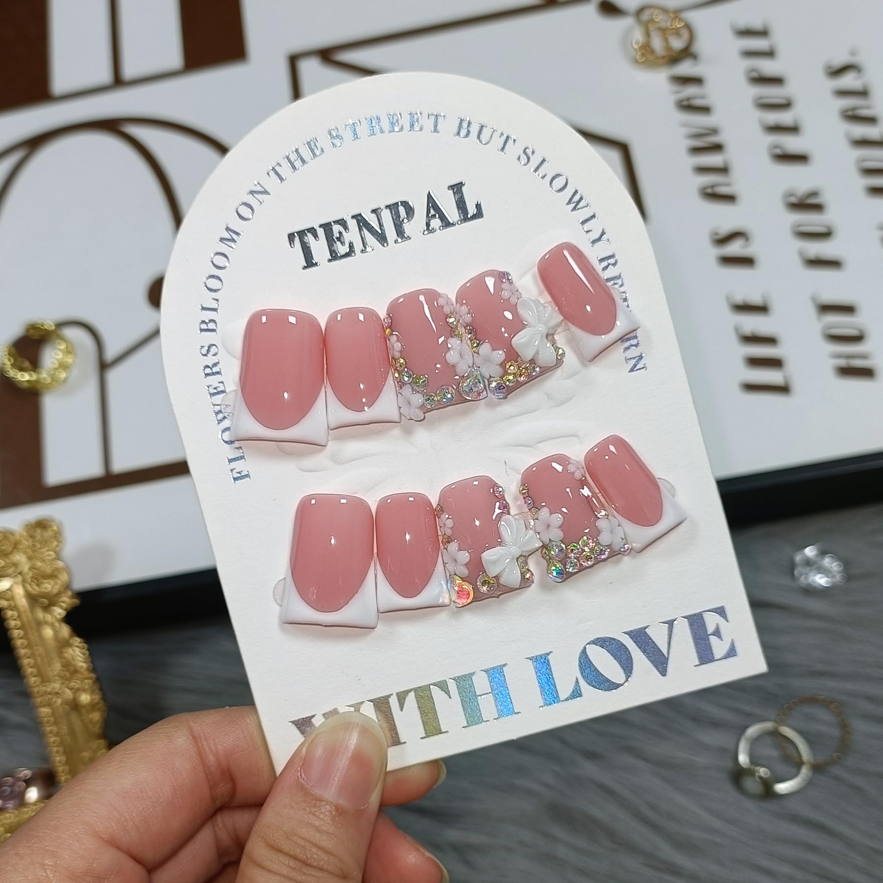 TENPAL Short Coffin Duckbill Press On Nails – White French Tip with Rhinestones & 3D Bow (10pcs)