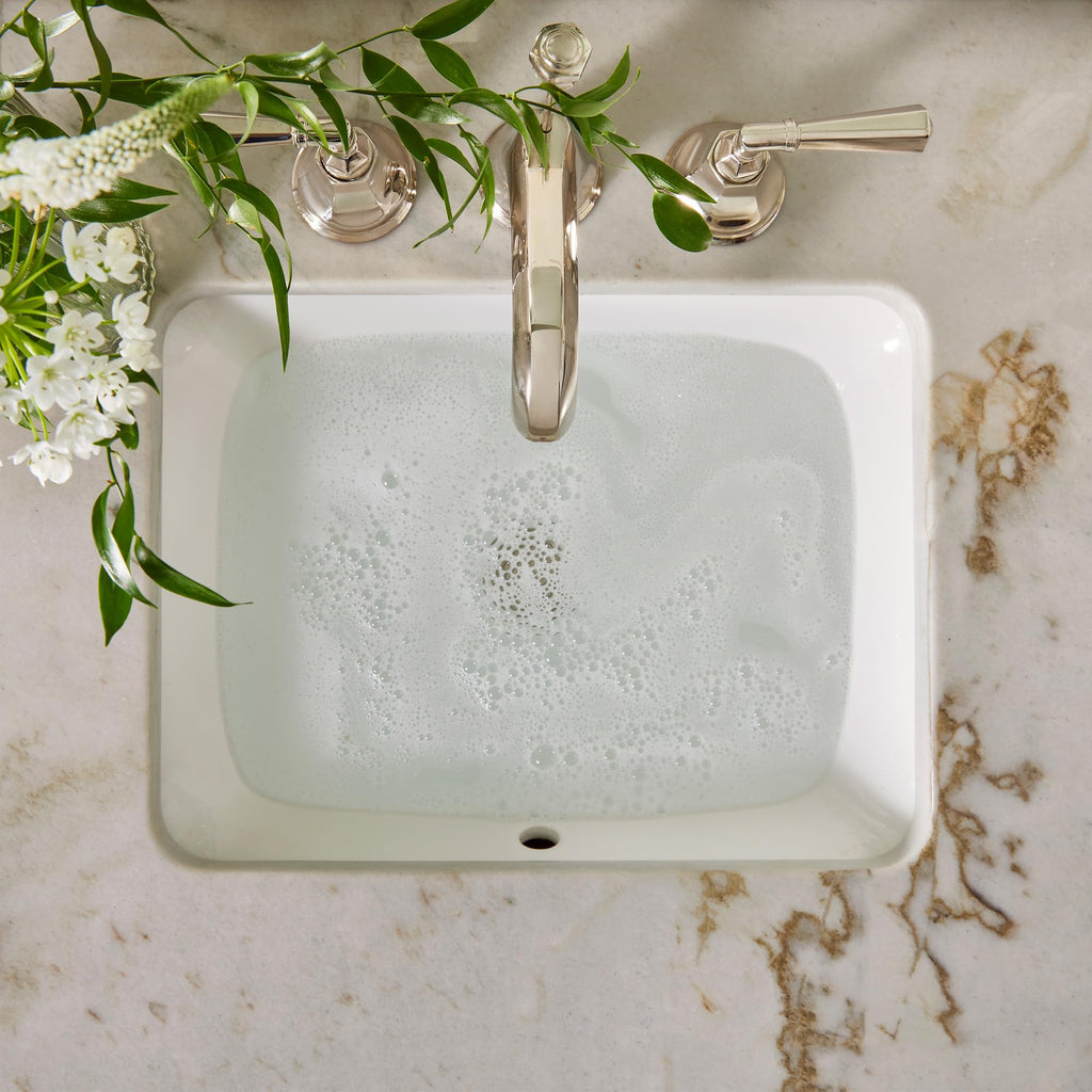 Thymes Lavender Large Hand Wash with Pump – Hydrating Liquid Hand Soap (15 fl oz)