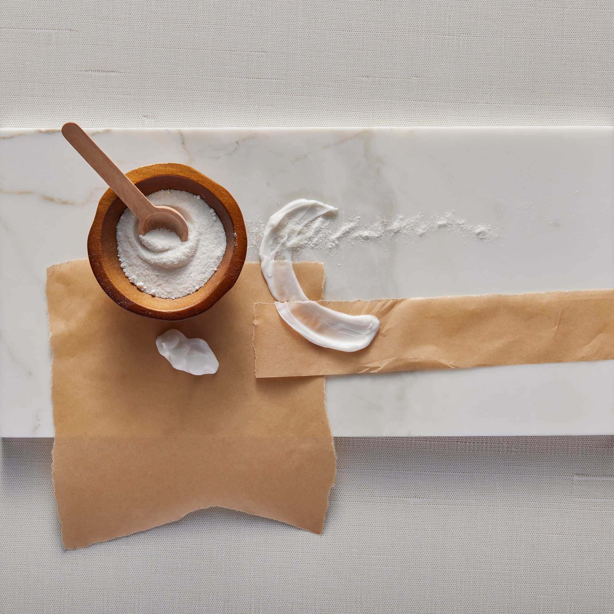 Thymes Hand Lotion Gold Pump – Goldleaf Gardenia, 8.25 Fl Oz