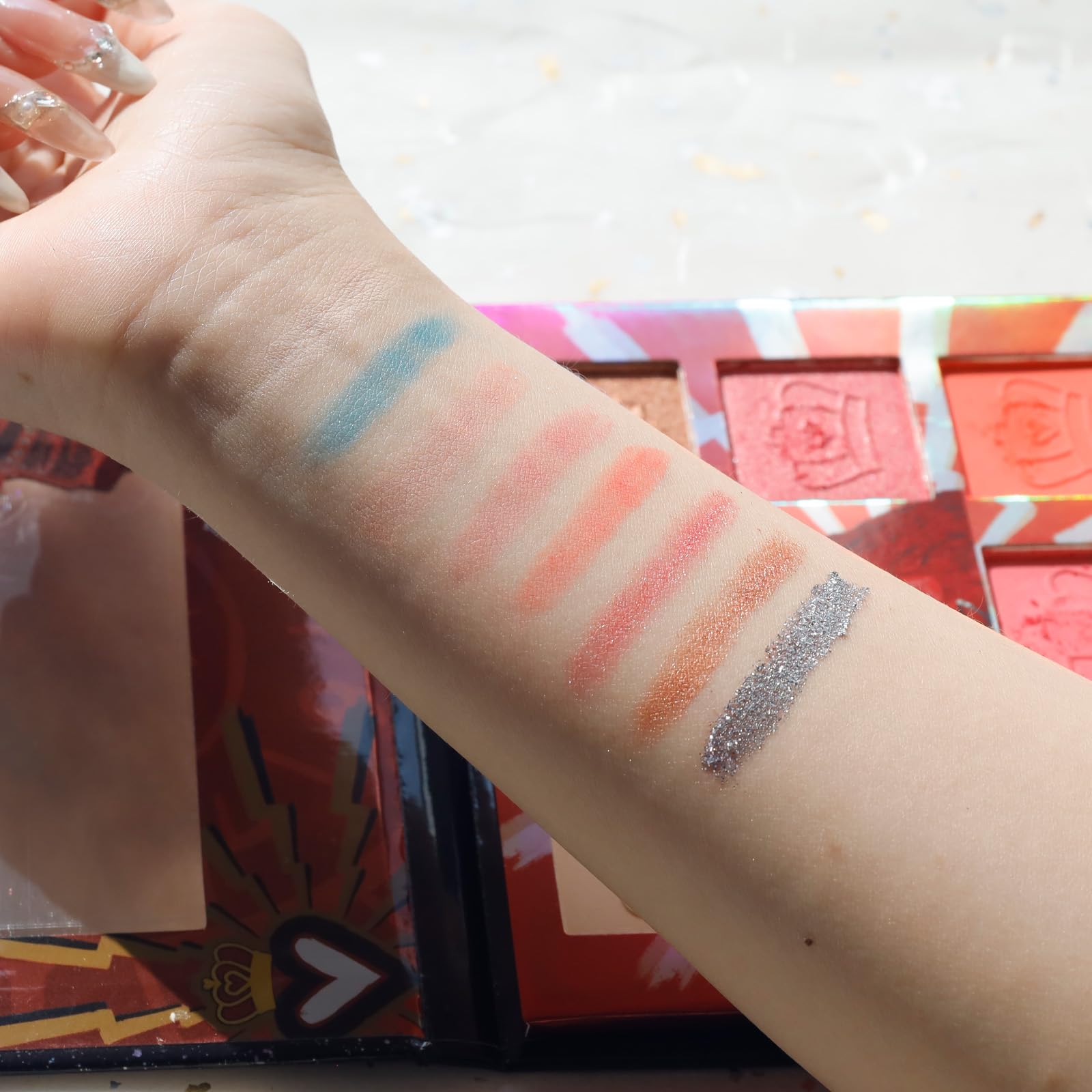 Townley Girl Descendants Rise of Red 8-Well Eyeshadow Palette – Shimmer & Pigment for Ages 8+