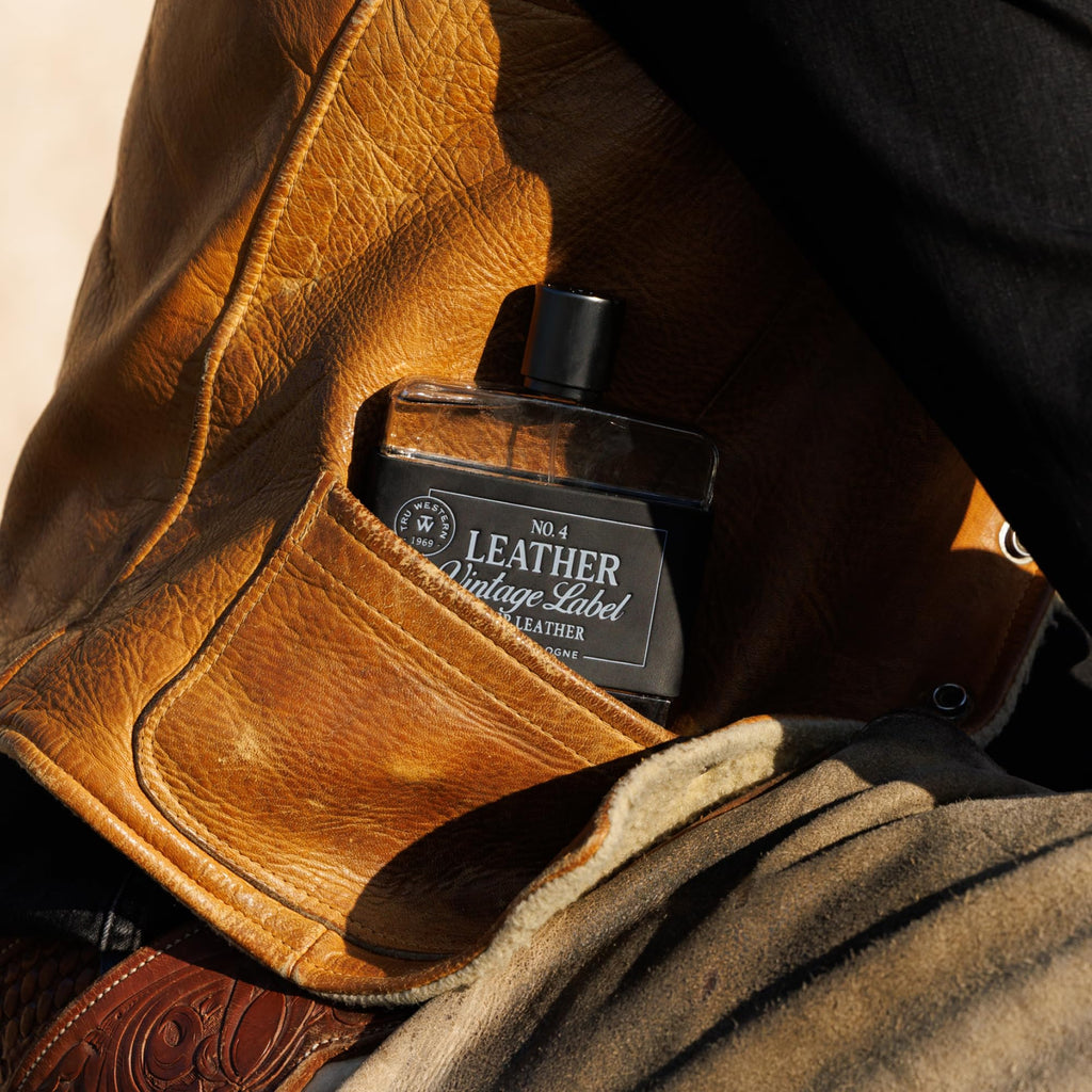 Tru Fragrance Beauty No. 4 Leather - Deep Leather with Vintage Label