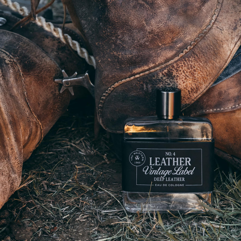 Tru Fragrance Beauty No. 4 Leather - Deep Leather with Vintage Label