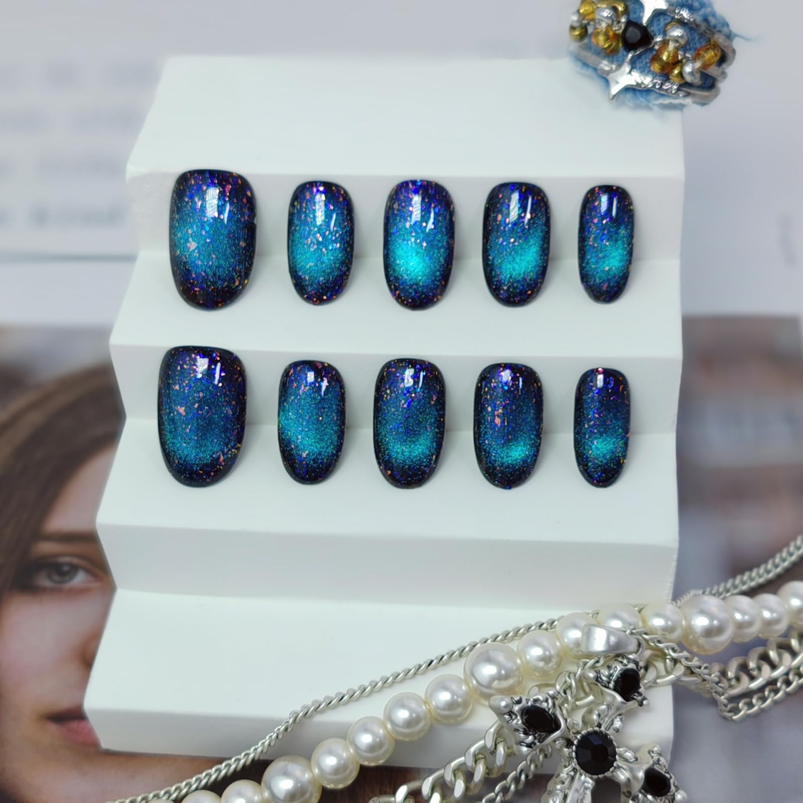UNIYVOH Starry Sky Oval Nails – Handmade Glitter Press-On Nails (Cat Eye/Aurora)