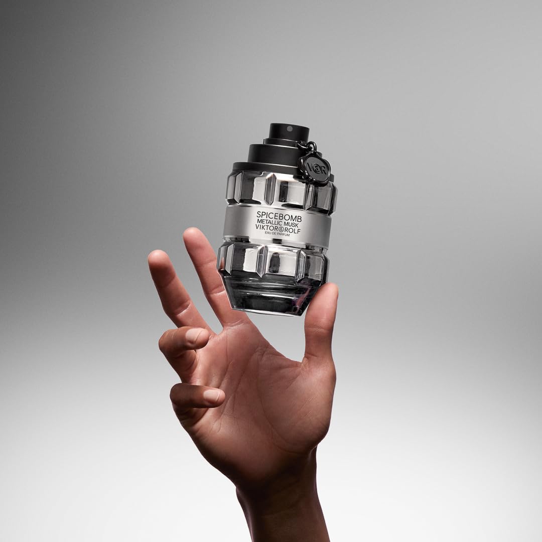 Viktor&Rolf Spicebomb Metallic Musk Eau de Parfum – 3-Piece Set (Full Size 3 oz + Travel 0.3 oz)
