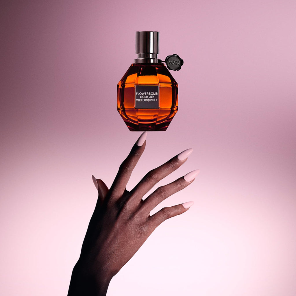 Viktor&Rolf Tiger Lily Eau de Parfum – Travel Size 0.34 oz | Floral, Ambery & Fruity
