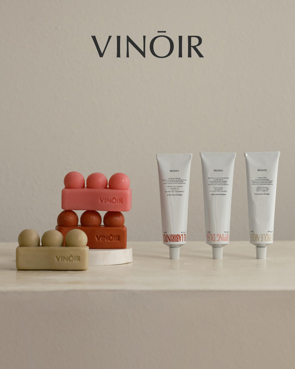 VINOIR Decanting Face Cleansing Bar IL LABIRINTO – Gentle Guasha Bar for Hydration