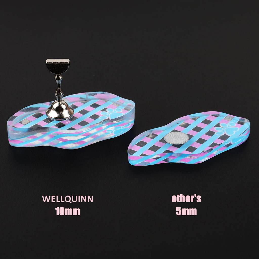 Wellquinn Nail Stand for Press On Nails – Checkerboard Magnetic Display