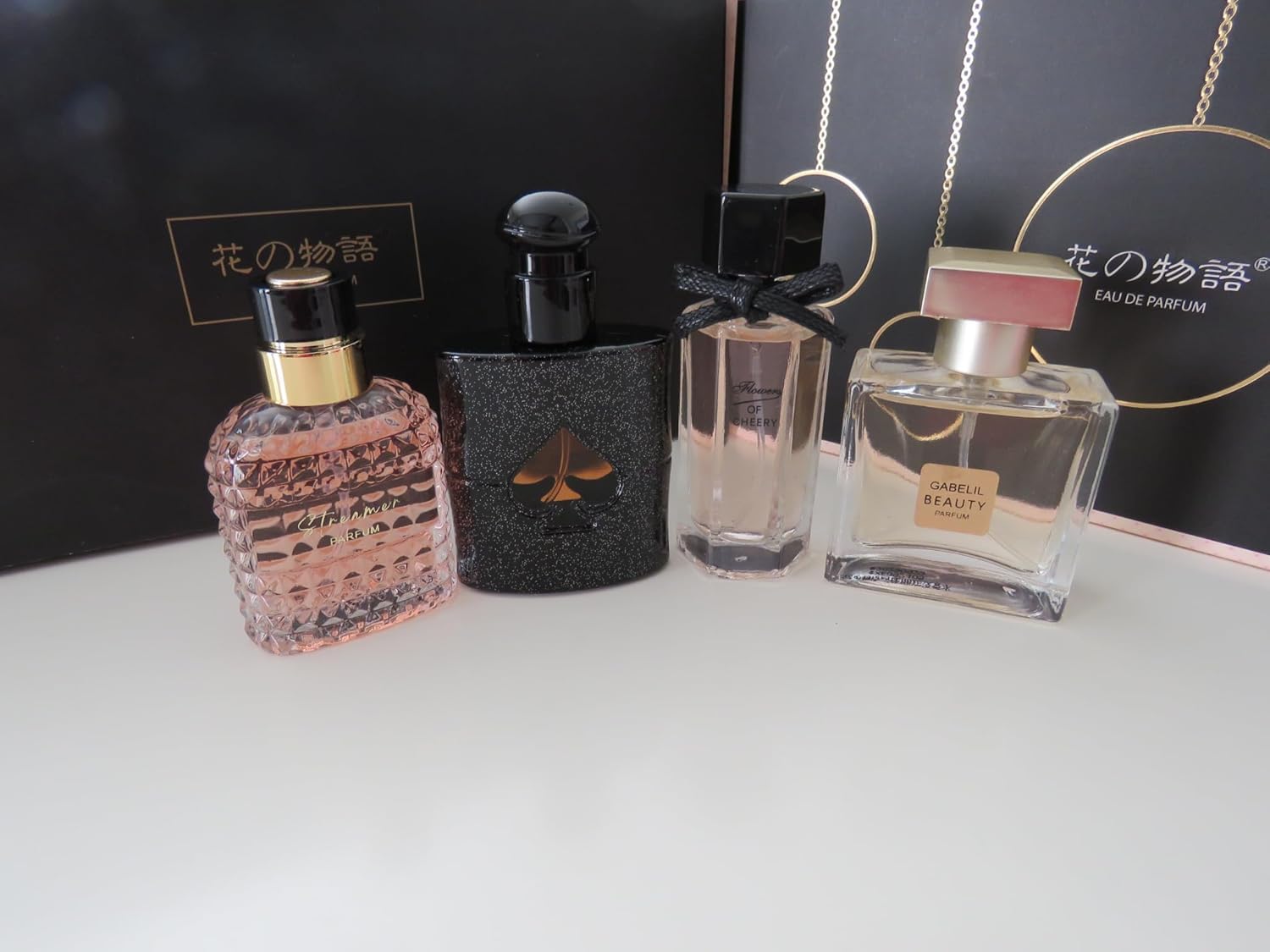 Women's Perfume Set – 4 Floral & Fruity Fragrances in Gift Box (105 ml total)
