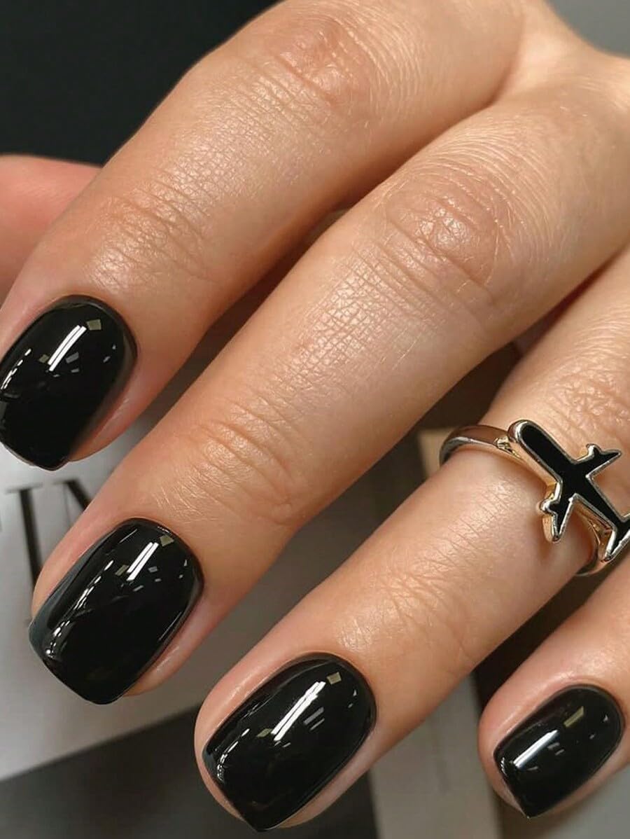 Wooyas Black Press-On Nails Short – Handmade Glossy Square Kit (24 Pcs, Reusable)