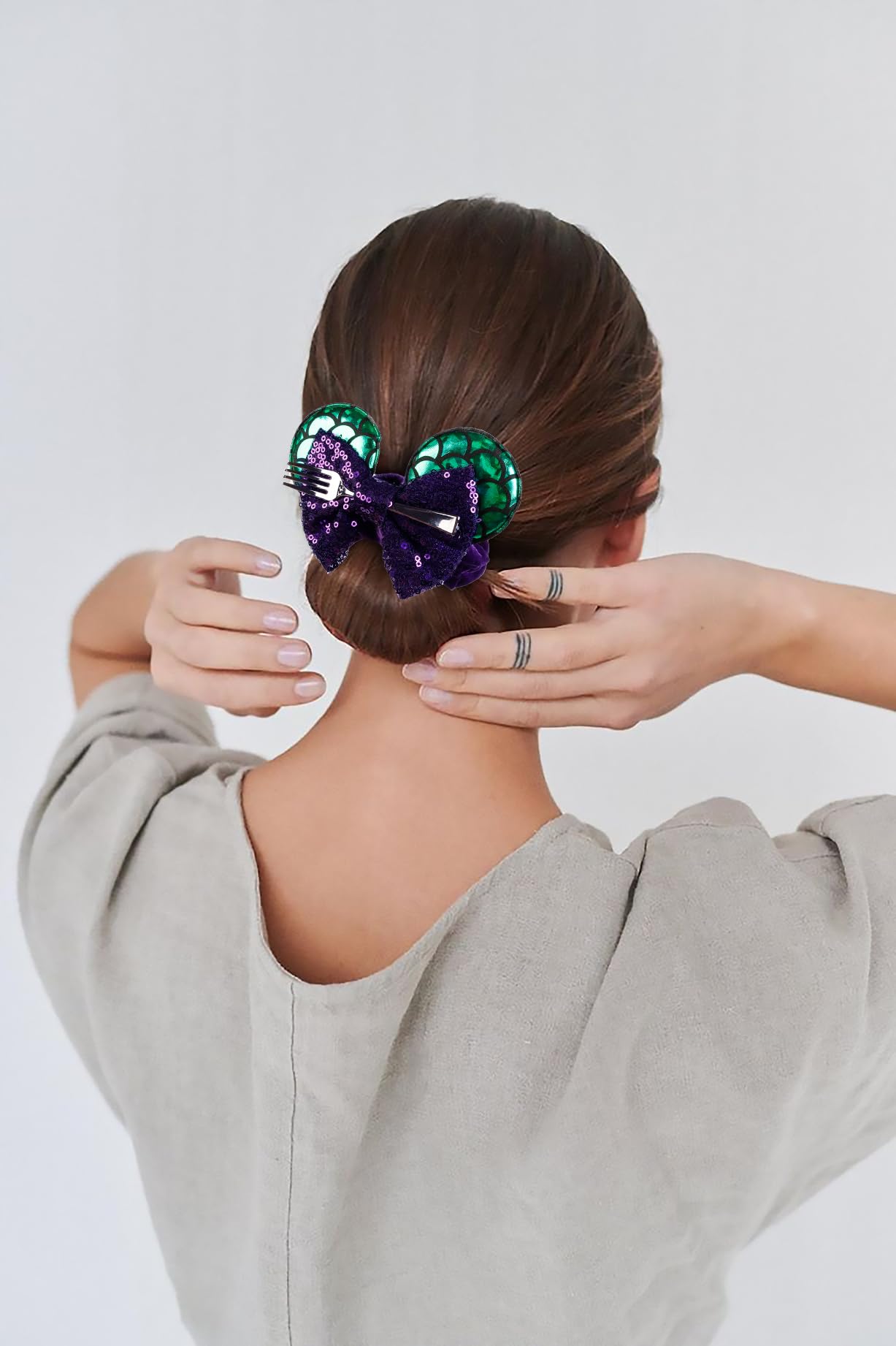 WOVOWOVO Mouse Ear Hair Scrunchies – 2 Pack Mermaid Velvet with Purple Bows for Women & Girls