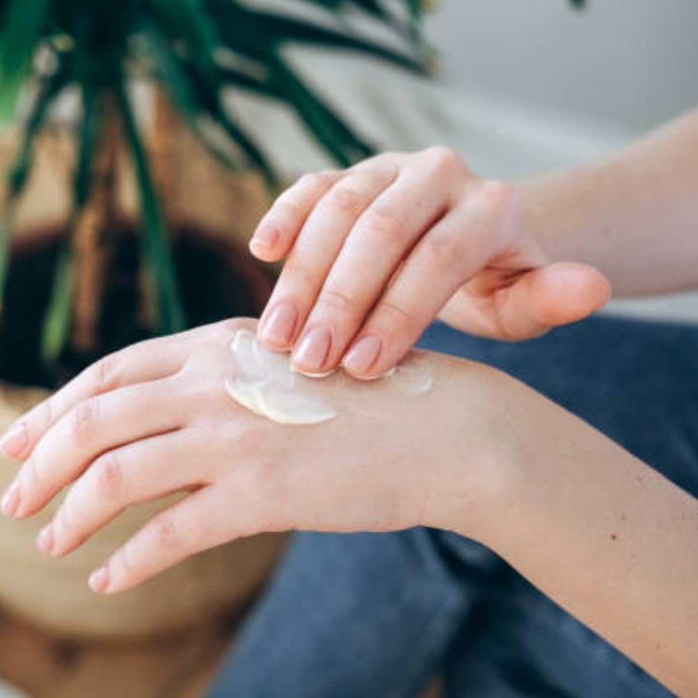 Yves Rocher Olive & Petitgrain Hand Cream - 30 ml | Silky Hydration