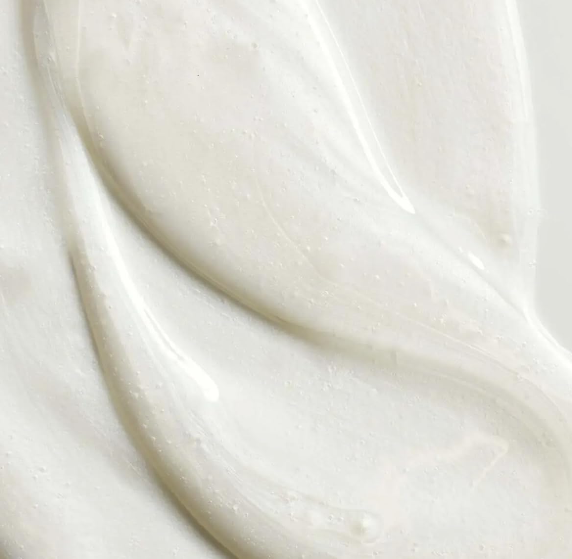 Yves Rocher Nourishing & Restoring Shampoo with Jojoba Oil – Deep Hydration, Silicone-Free (300 ml)